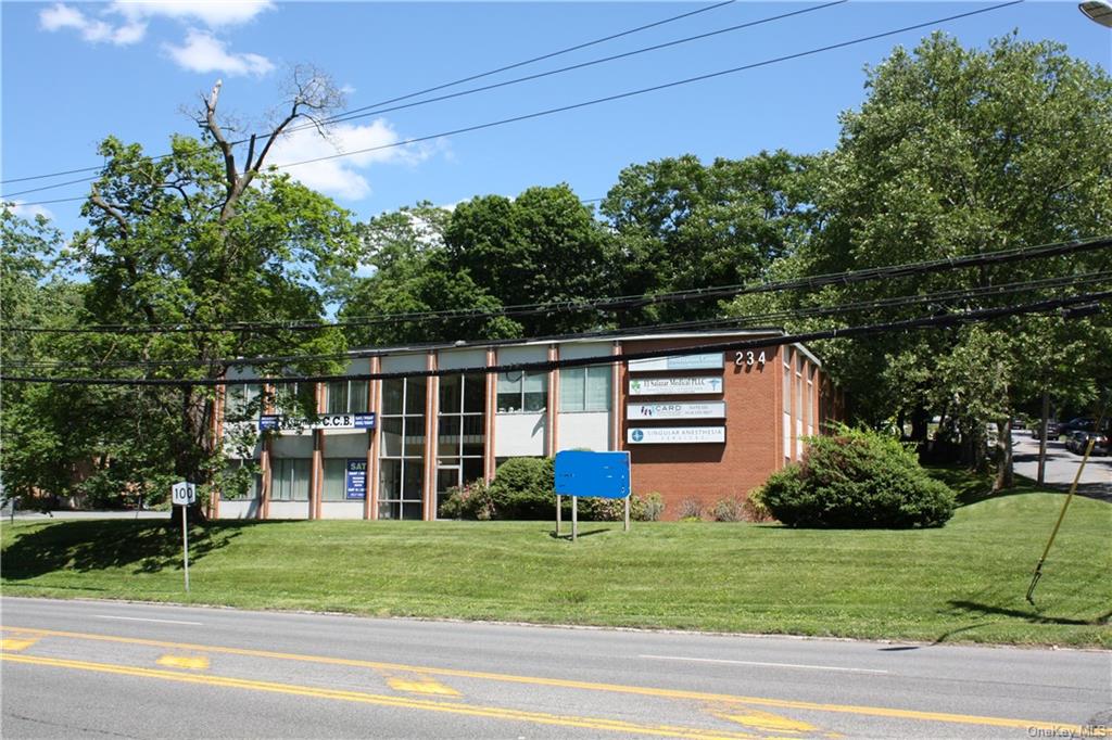 Commercial Lease in Greenburgh - Central  Westchester, NY 10530