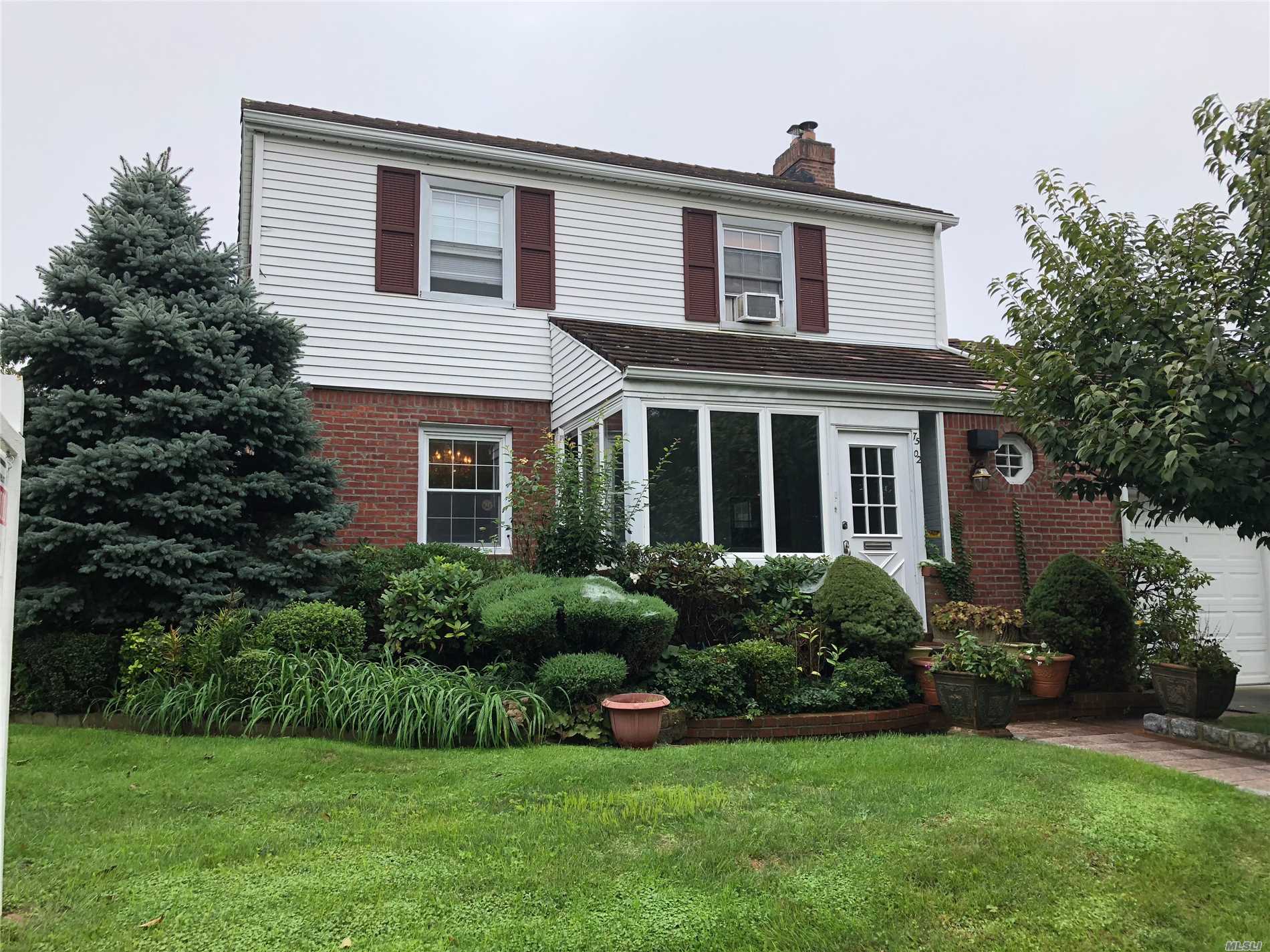 A Home With Great Bones, This Brick & Frame Colonial Presents An Ideal Opportunity To Make Your Home In The Heart Of Fresh Meadows. Set On An Oversized (45 X 100) Lot, This Classic Home Just Needs Your Decorating Ideas To Transform It Into The Home Of Your Dreams.