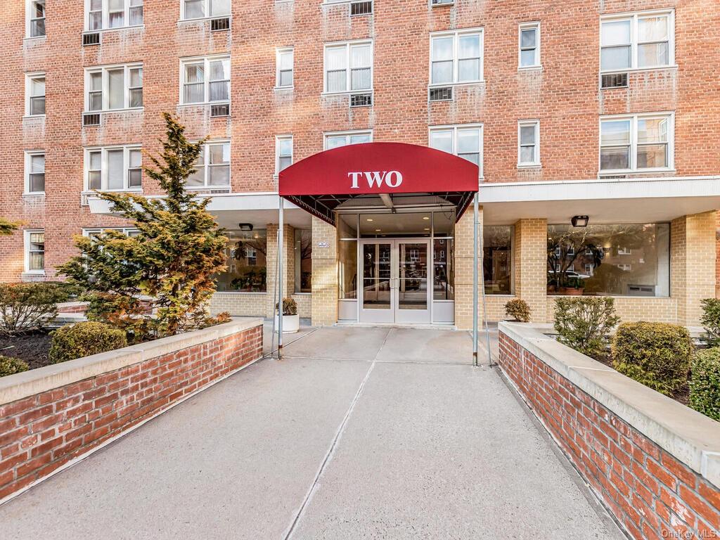 Apartment in Yonkers - Sadore  Westchester, NY 10710