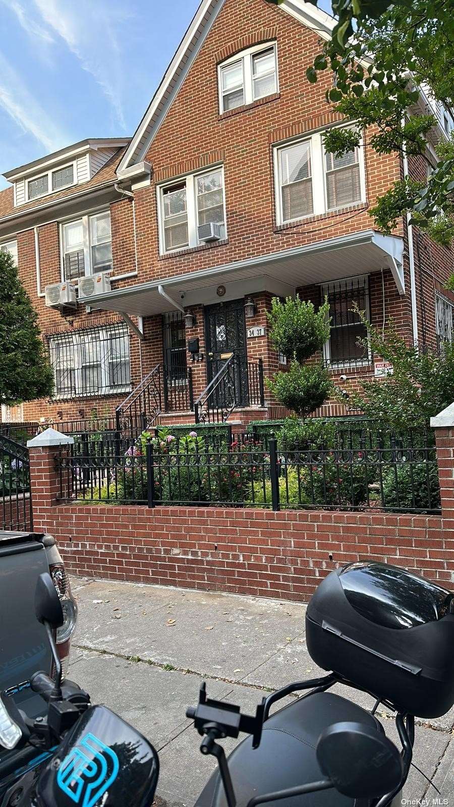 Single Family in Jackson Heights - 91st  Queens, NY 11372