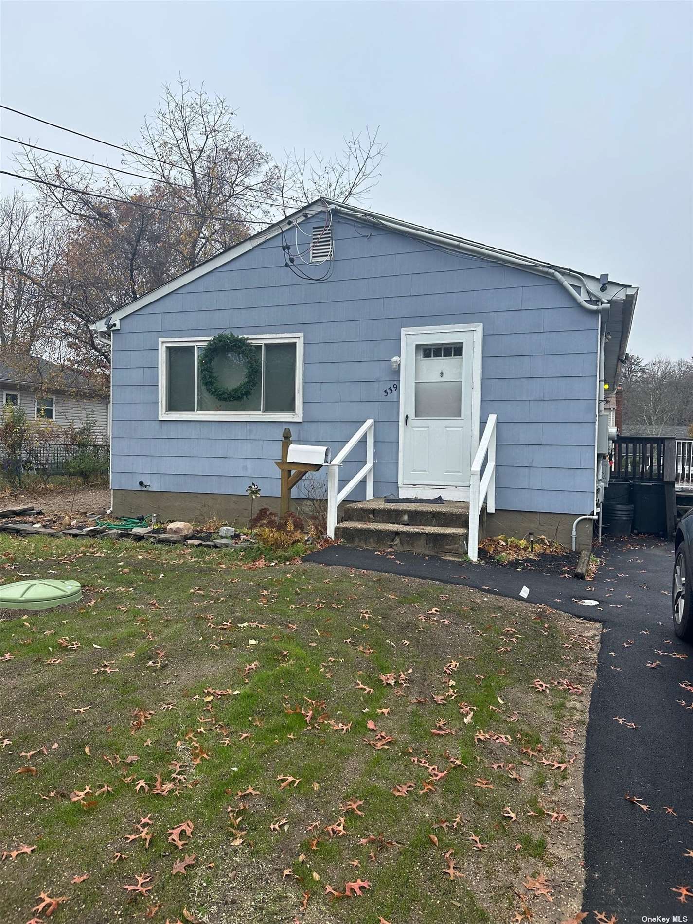 Single Family in Wyandanch - State  Suffolk, NY 11798