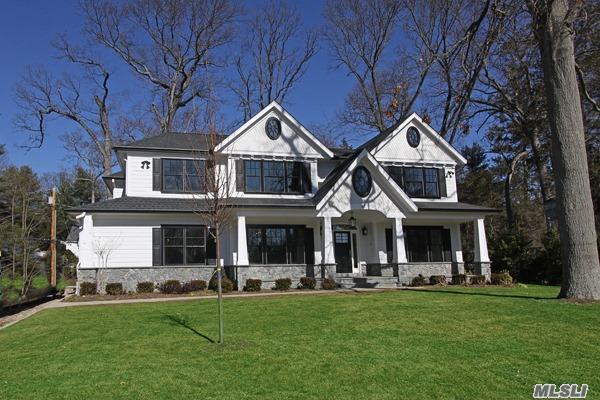 New Construction. Magnificent 4500 Sq Ft Cedar & Stone Ch Col. 6 Brs, 6.5 Designer Bths. Intricate Moldings & Paneling Thru-Out. 2 Story Entry Foyer, Fdrw/Coffered Ceiling, Formal Lr, Famrm/Fp W/Doors Leading To Lg Patio & Private Backyard. Gourmet Eik W/Marble Counter-Tops & Top-Of-The-Line Appliances.  Full Bsmt W/9&rsquo; Ceilings & Fbth. East Hills Park. Roslyn Sd #3.