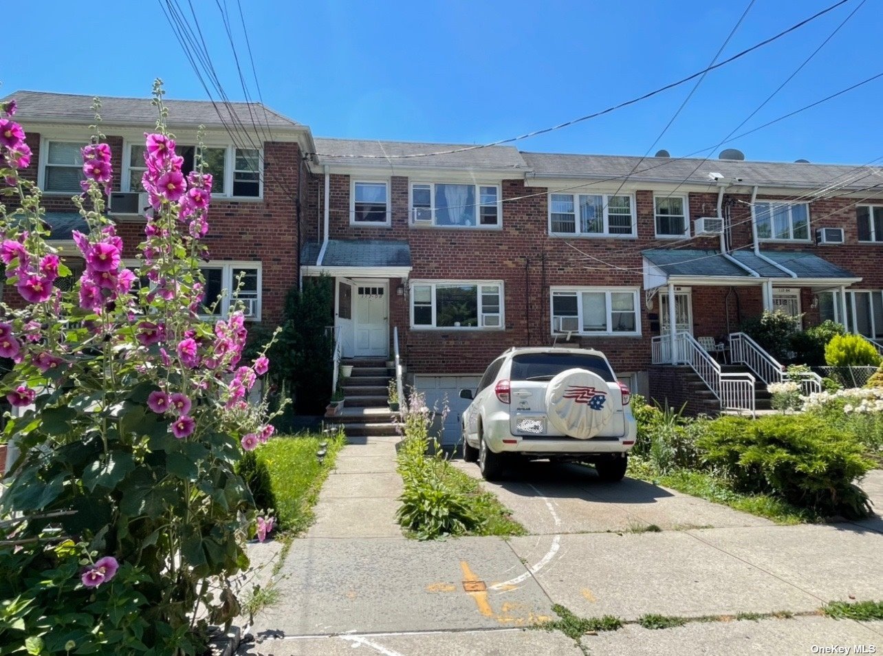 Listing in College Point, NY