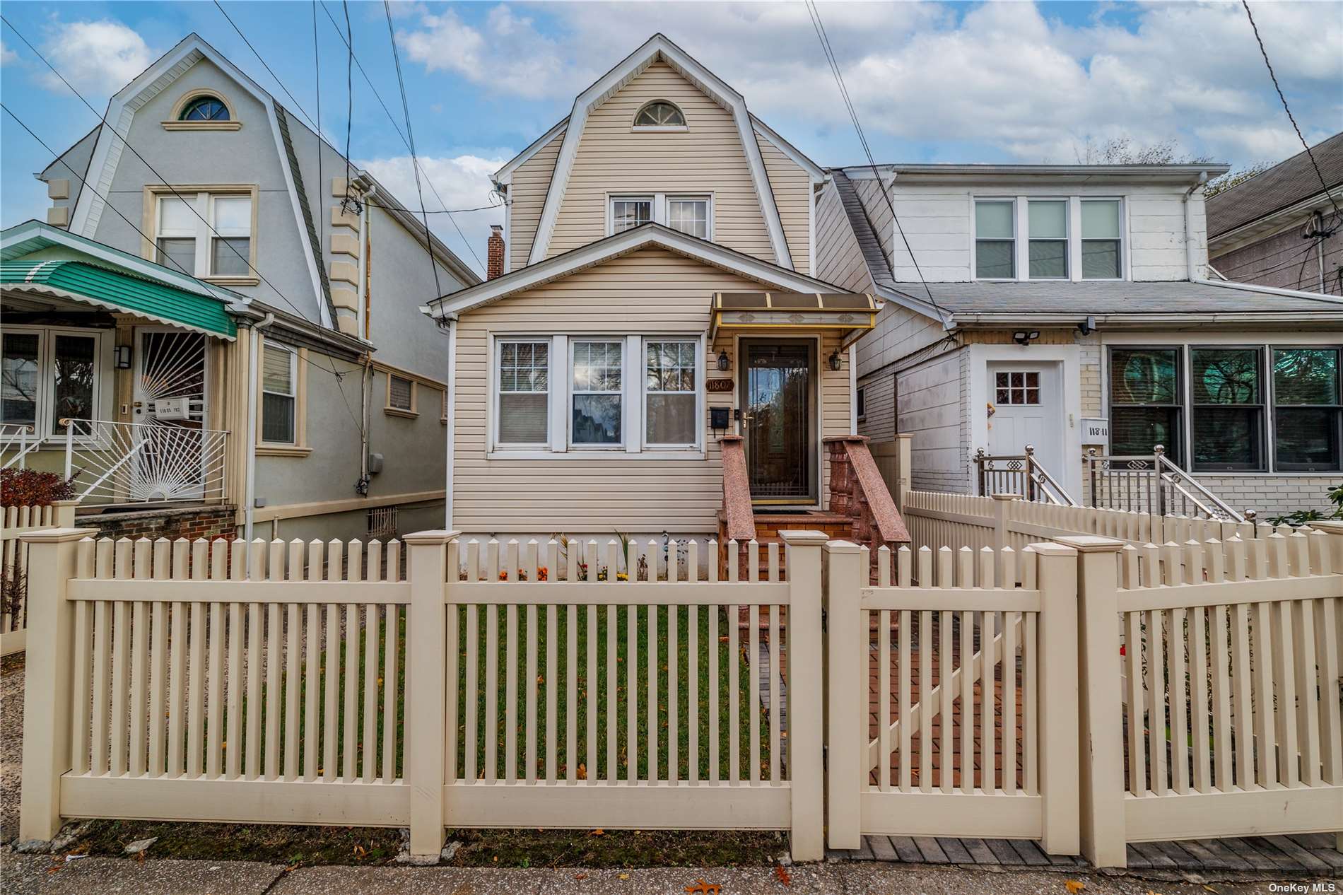 Single Family in Jamaica - 192nd  Queens, NY 11412