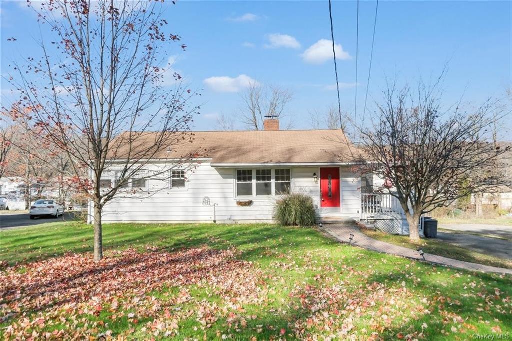 Single Family in Monroe - Quaker Hill  Orange, NY 10950