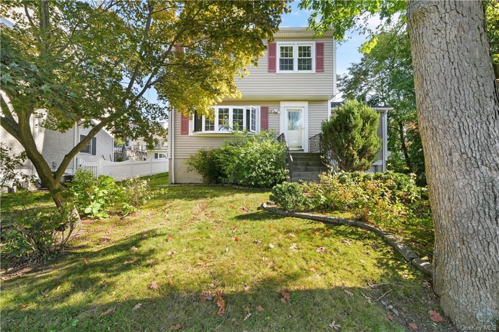 Single Family in Mount Pleasant - Manhattan  Westchester, NY 10532