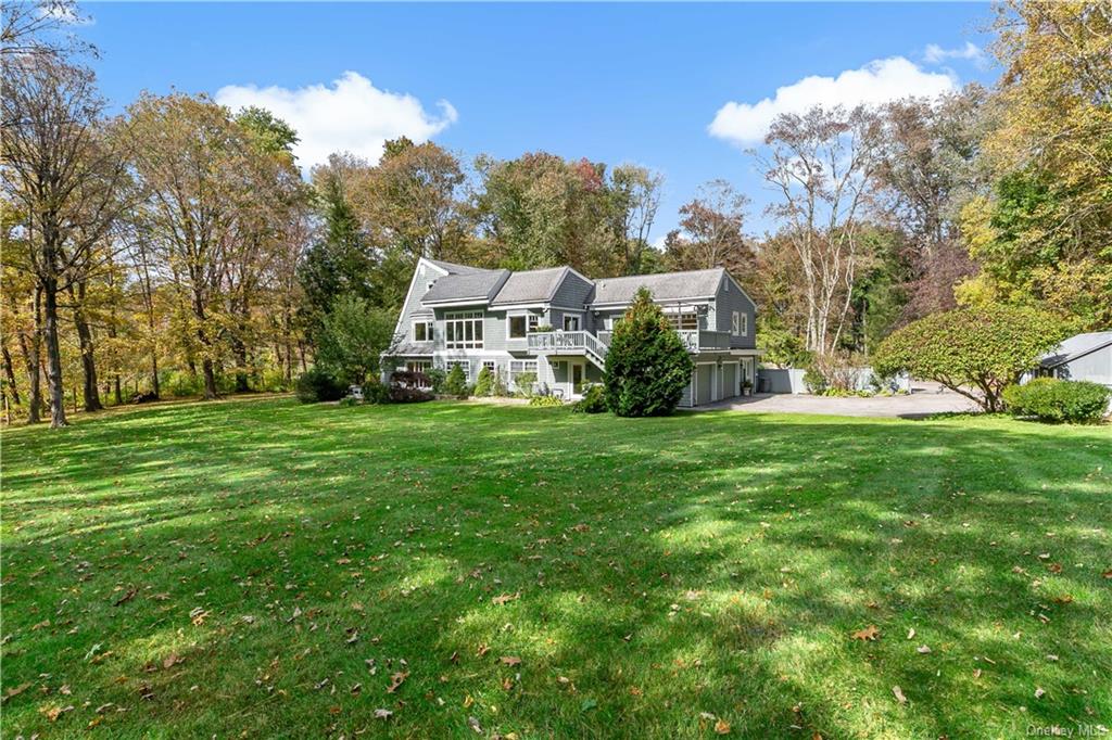 Single Family in Bedford - Guard Hill  Westchester, NY 10506