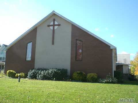   This Church Offers A Large Entry Foyer,Sanctuary That Seats 210 People,Additional Room To Seat 70 People.Full Bsmt W/Sunday Schl Rm-Additional Office, Kitchen, Elevator & 3 Baths. New Cac,Heating Sys.& Alarm. Approx-65 Parking Spaces.Possible Day Care.  
