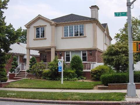 Corner Det 1 Family Brick/Stucco Hi-Ranch Totally Redone Custom Renovated 6 Bedrooms 3 Baths Finish Basement Private Driveway & Garage. Mahogany Floors & Doors, Anderson Windows, Fireplace, Central Air / 2 Zone Open Porch & Deck. Tons Of Extra's, A Must See !!!