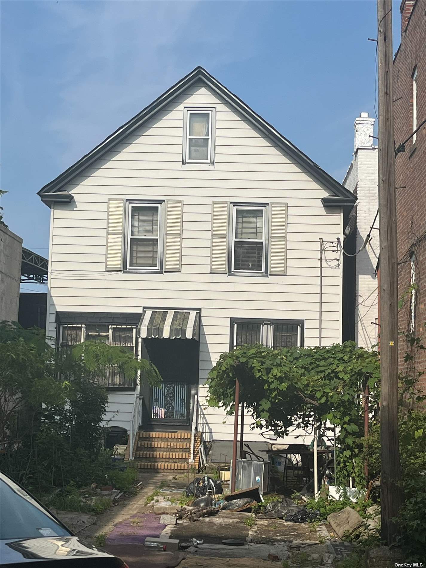 Single Family in Corona - 108th  Queens, NY 11368