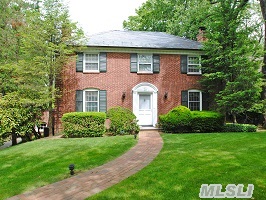 Brick Center Hall Colonial In Beacon Hill,  Large Living Room With Fireplace,  Dr,  Large Eat In Kitchen Attached To A Family Room That Opens Onto A Deck And Full Bath. Upstairs There Is A Master Br+Bath,  + 2 Other Brs & Bath.The Bsmt Has A Playroom &Fp, Close To All.