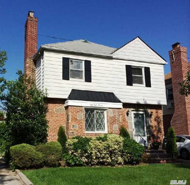 This Brick And Frame Colonial Has Been Lovingly Maintained By The Original Owner,  And Is Ready To Become Your New Home! Located In Coveted Bayside Hills,  This 3 Bedroom 1.5 Bath House Simply Needs Cosmetic Updates To Become The Home Of Your Dreams!