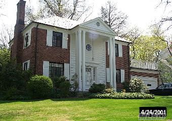 Gracious Center Hall Brick Colonial With Wonderful Curb Appeal In The Charming Wyngate Community.  Beautiful Entranceway With Arched Doorways, Spacious Lr W/Frplace, Frml Dr, Den, Eat-In Kit, Bdrm And Full Bthrm.  Upstairs Are Master Bdrm W/Full Bth, 2 Add Bdrms And Full Bth.  Fin. Basement And 2 Car Garage.  Minutes To Lirr, Parks & Town. Gn South Schools (Option North)