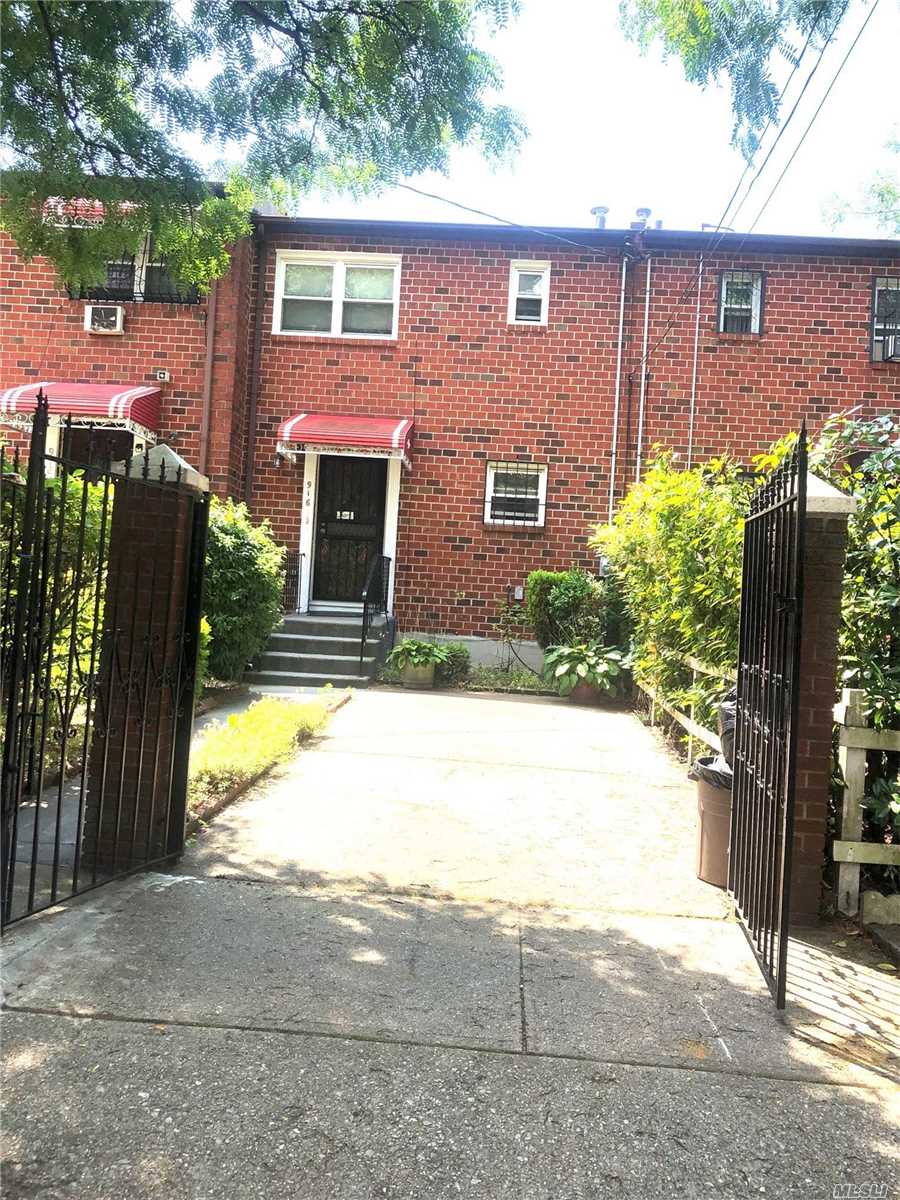 Listing in East New York, NY