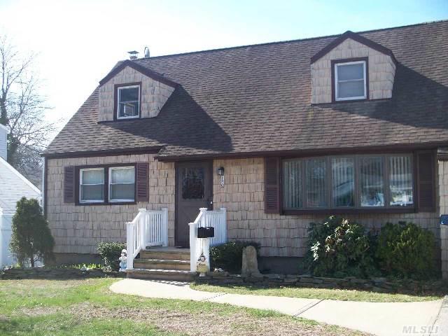 Center Hall Cape With Rear Dormer Offering 5 Bedrooms, Lr,  Dr,  Eik,  Bsmt W/Ose,  Fenced Yard,  Hardwood Floors -  Walk To Park And Near Parkway