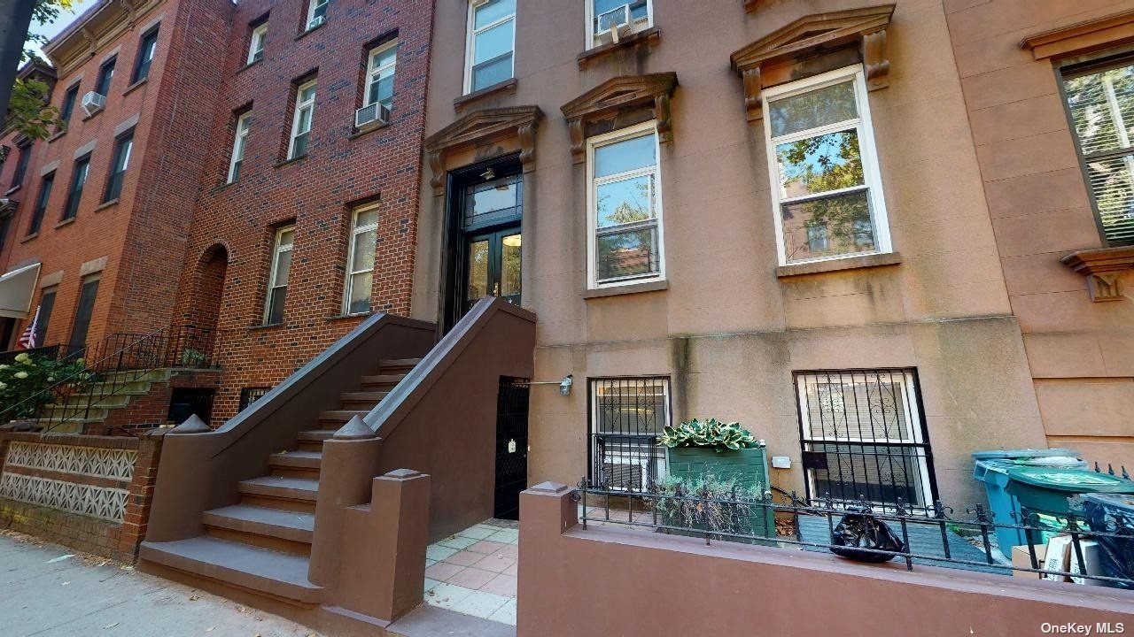 Apartment in Carroll Gardens - Union Street  Brooklyn, NY 11231