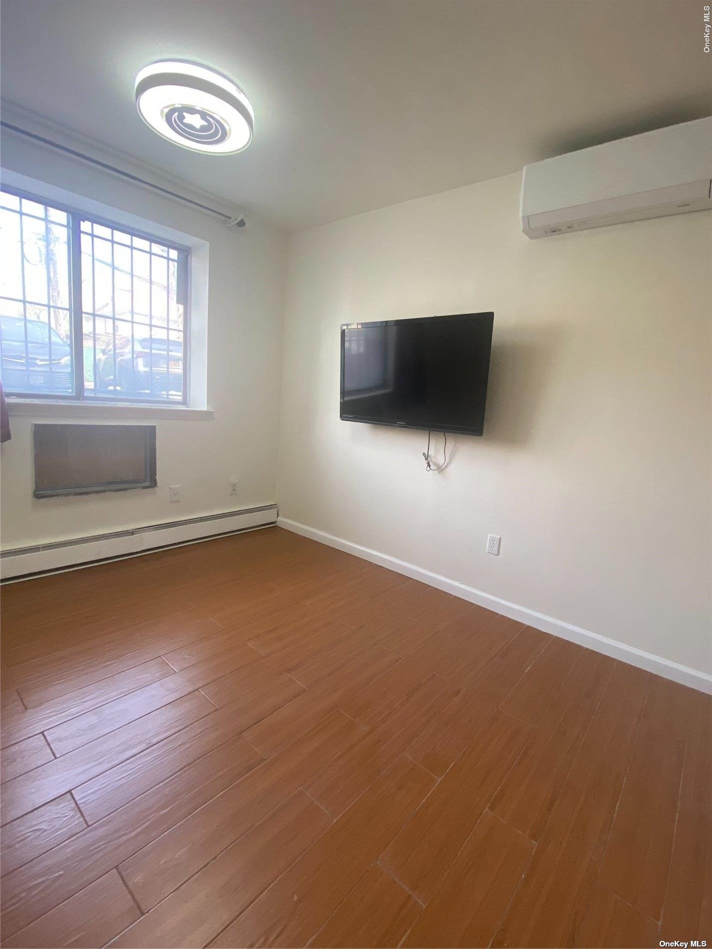 Condo in Flushing - Barclay  Queens, NY 11355