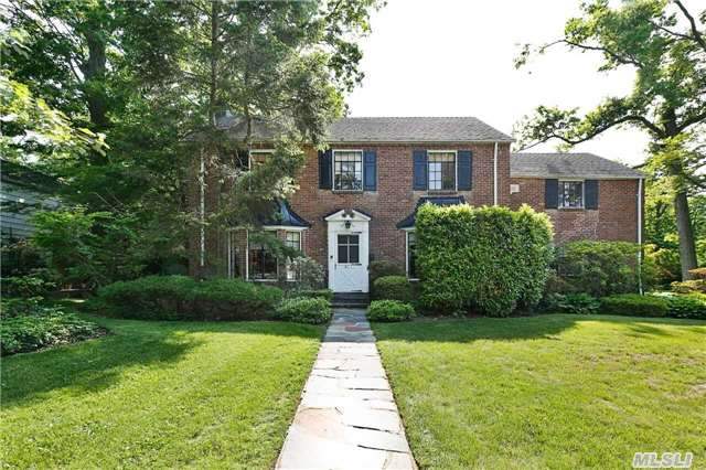 Charming Brick Colonial On A Picturesque Tree Lined Street. Large Living Room And Formal Dining Room, Country Kitchen. 3-4 Bedrooms Sep. Entrance With Sitting Room And Bathroom. Wonderful Property In The Desirable Great Neck Park District Which Includes Parkwood Pool, Ice Skating, And Steppingstone Park.