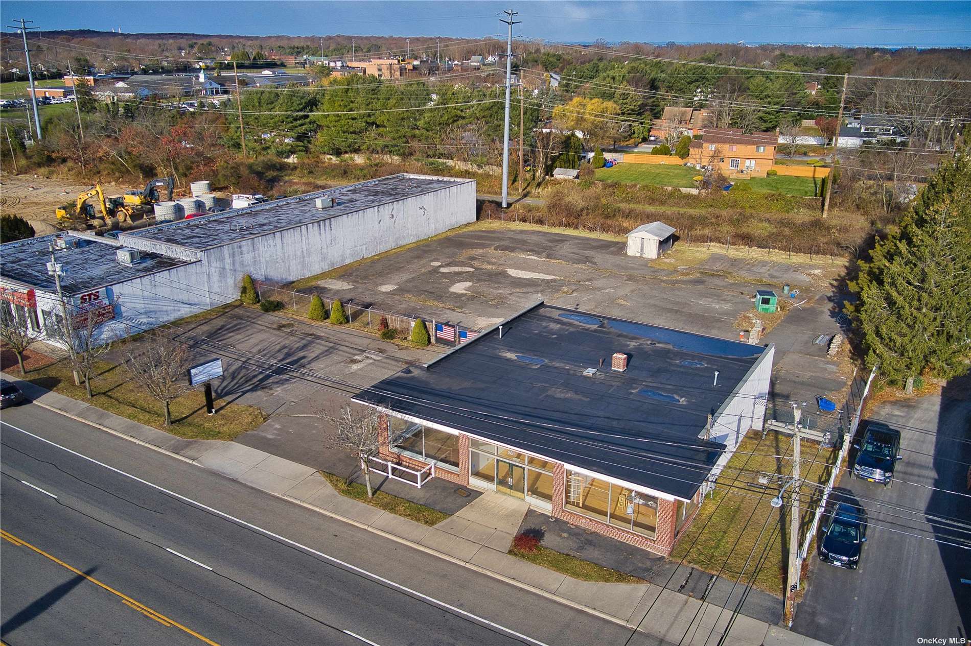 Commercial Lease in Mount Sinai - Route 25a  Suffolk, NY 11766