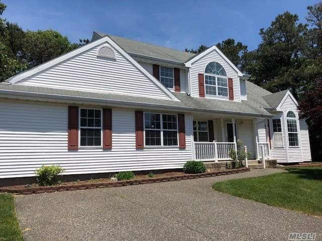 Huge Colonial W/Income Potential With Proper Permits. Possible Mil Suite Or Office Space W/ Separate Entrance, 2Br's And Bth. Home Has Plenty Of Room For Entertaining! Master W/Bth, 3 Bedrooms, 1 More Bth. Formal Living Room, Dining Room And Separate Den Area. Large Unfinished Basement. Home Just Needs Your Own Personal Touch!