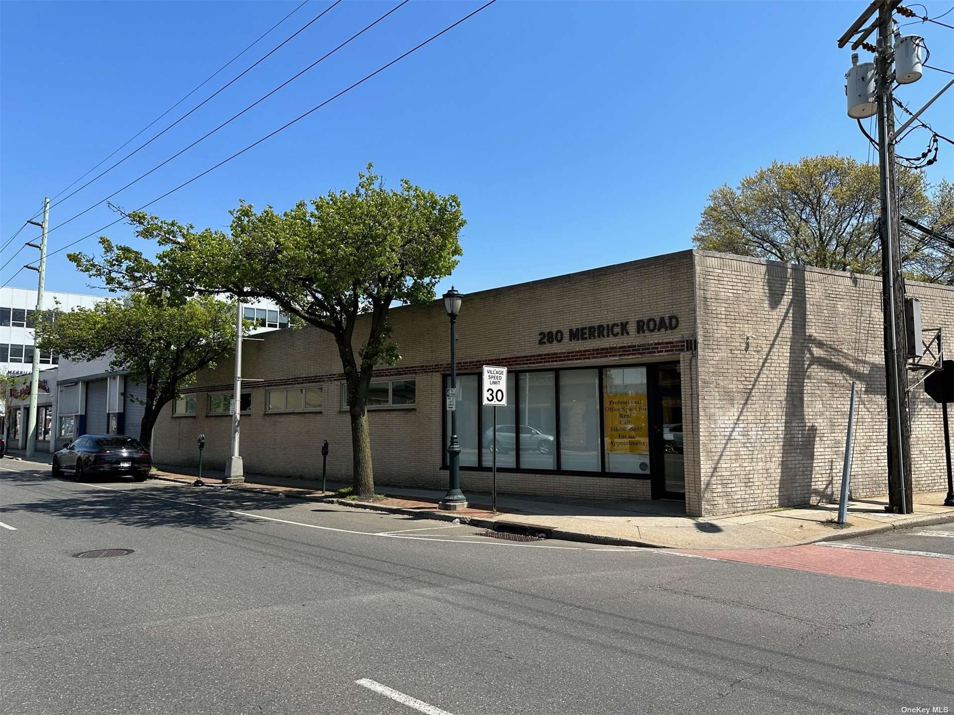Commercial Lease in Lynbrook - Merrick  Nassau, NY 11563