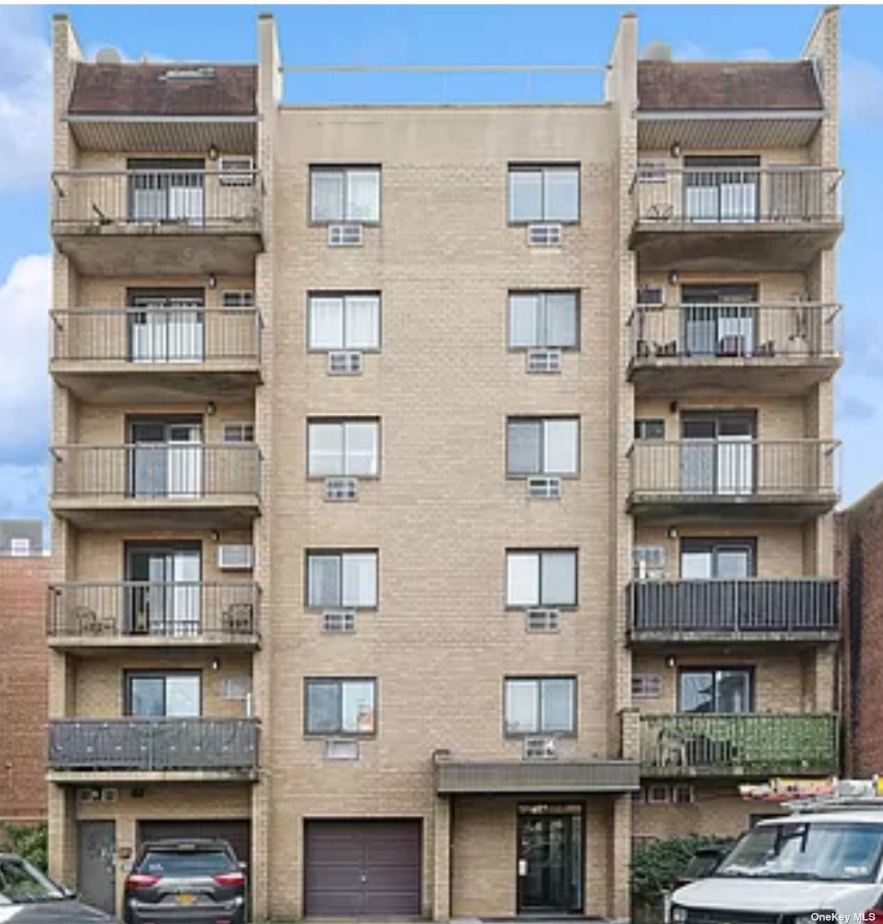 Apartment in Jamaica - 82nd  Queens, NY 11435