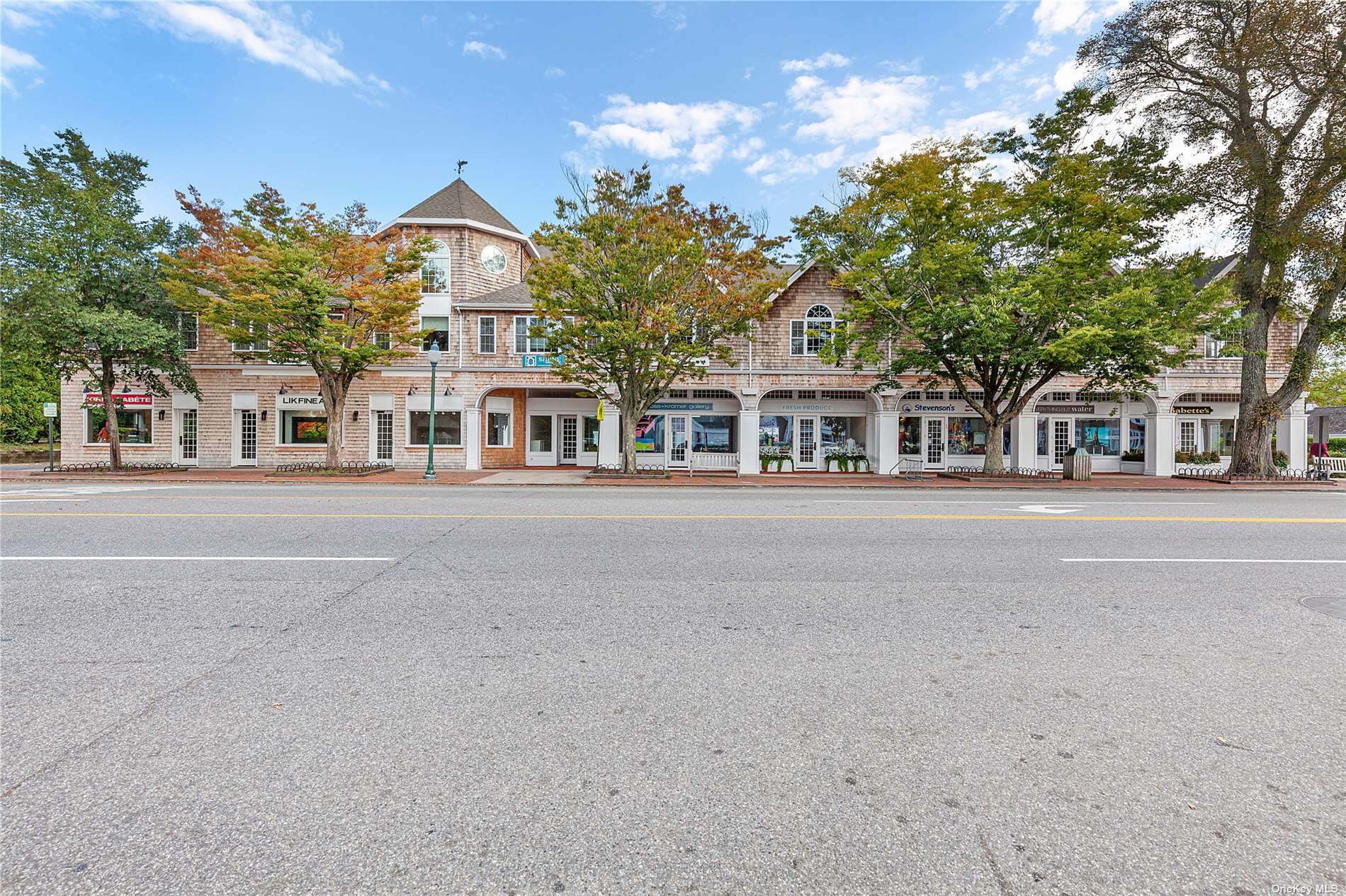 Commercial Lease in East Hampton - Newtown Lane  Suffolk, NY 11937