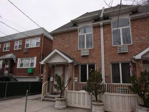 Great Unique 2 Family Duplex Apartments Brick Construction . 2 Blocks To Lirr .