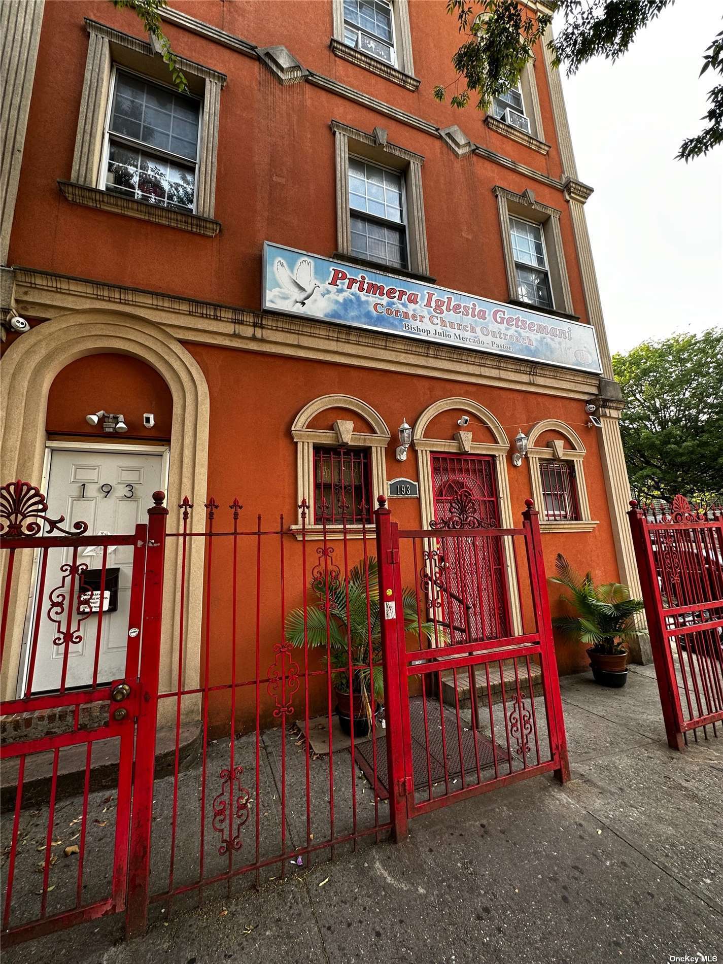 Business Opportunity in East Williamsburg - Graham  Brooklyn, NY 11206