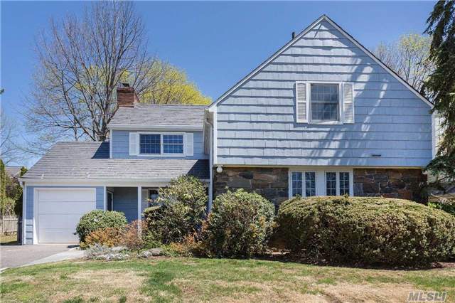 Architectural Details Are Showcased Throughout This Updated 4 Bdrm, 2.5 Bath Traditional New Salem Colonial. Lr Incls A Wb Fp, Built-Ins, Dentil Molding & Arched Entryways. Eik, Fdr, Bright Office. Powder. Den W French Doors To Yard, Stone Patio & Covered Porch. 2nd Fl Master Suite W Cathedral Ceilings, 3 Bedrms & Addl Full Bath. Finished Basement. A Very Special Home.