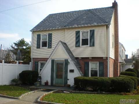 Corner Charming Colonial In Bayside Hills, Brick/White Vinyl Siding W/ Slate Roof. 3 Large Brs, Lr, Fdr, Eik, 2.5 Baths, Full Finished Basement. 2 Car Garage + 2 Car Driveway, Deck And Pool In Beautifully Landscaped Backyard. Sd 26, Zoned For Ps 31 And Is 158, Cardozo High.