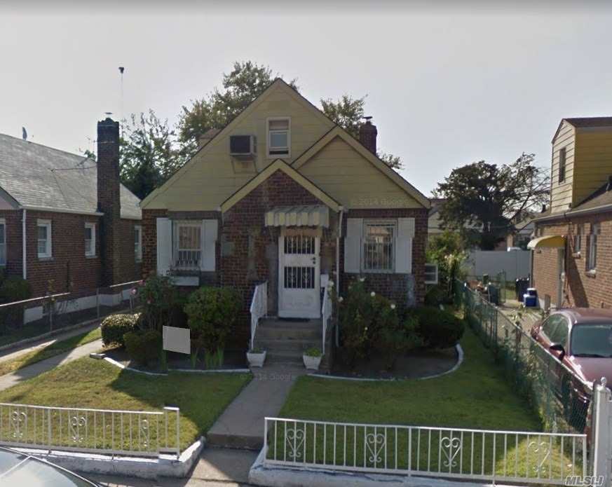 Nice Brick Home With 4 Bedrooms, 2 Bathrooms, Large Backyard, A Private Driveway And Garage! A Few Blocks Away From Jamaica Avenue And Bus Stops! Nice Modest Block, Perfect For First Home! Courtesy, Charm, Convenience!