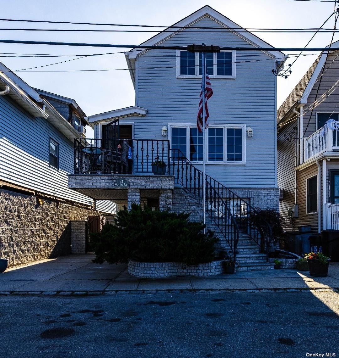 Single Family in Broad Channel - 18th  Queens, NY 11693