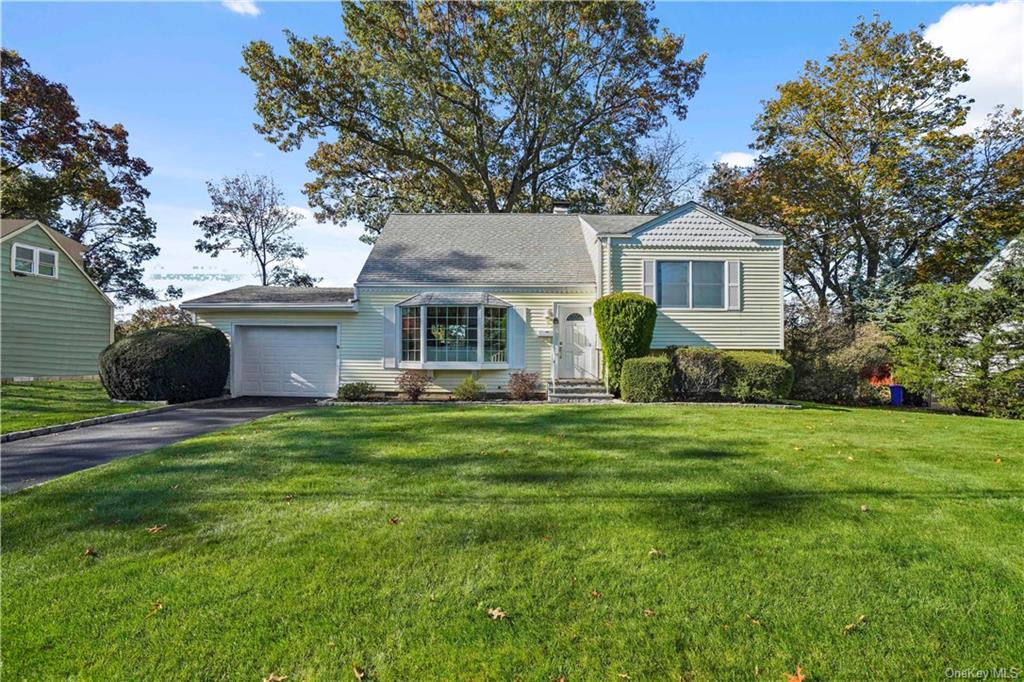 Single Family in Yonkers - Boxwood  Westchester, NY 10710