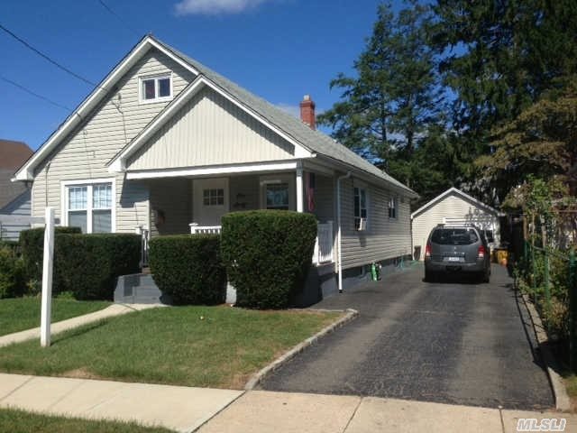 4 Bed Rooms 2 Full  Baths. Kitchen With Gas Cooking Full Finished Basement With Outside Entrance .Near Schools. Must See It. Bring Family & Check Book