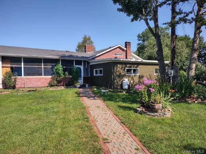 Single Family in New Paltz - State Route 32  Ulster, NY 12561
