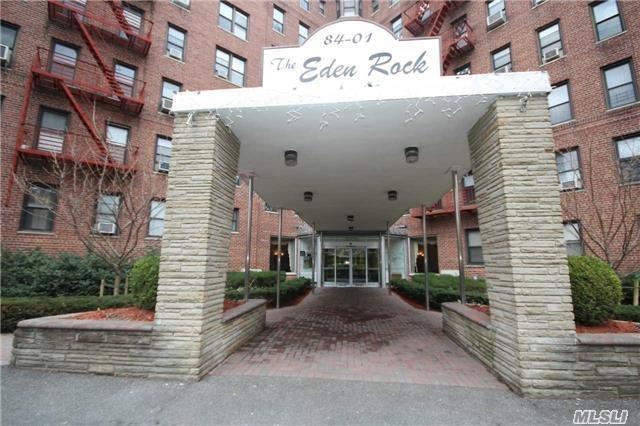 Sunny And Bright Corner Unit 2 Bedroom Junior 4 Apartment In Luxury Doorman Building, The Eden Rock. Building Offers Laundry At Premises, Just Steps Away From Buses And A Short Walk To E & F Briarwood Train Station. Pet Friendly!