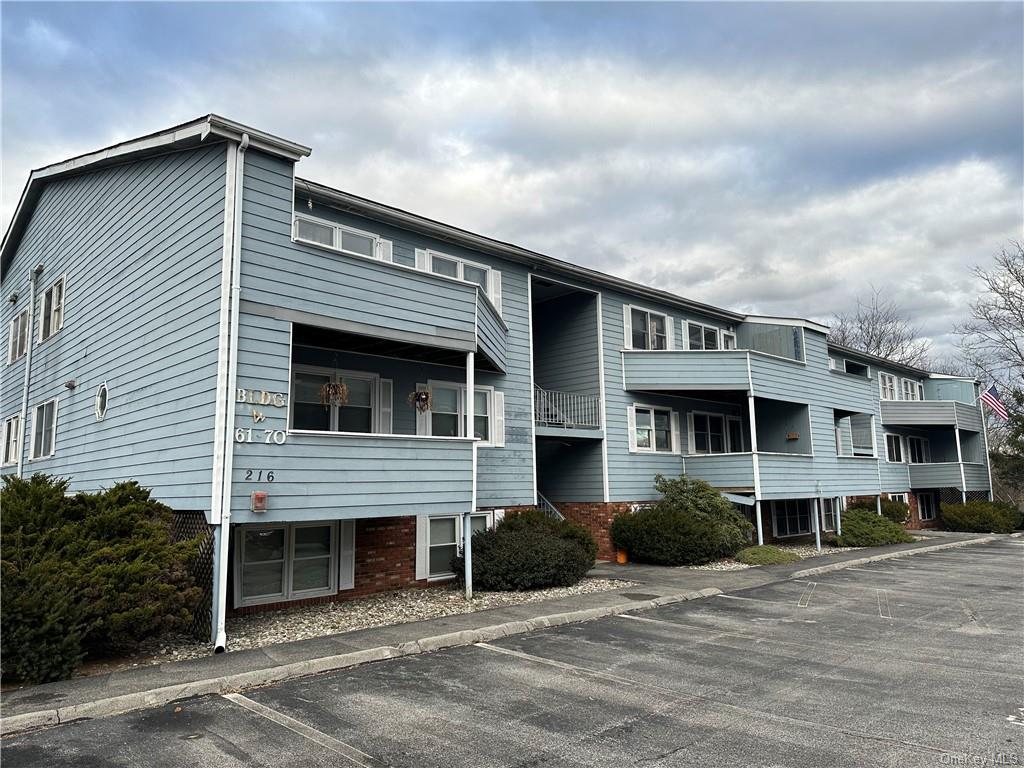 Condo in Pleasant Valley - West  Dutchess, NY 12569