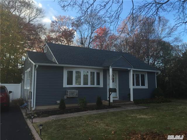 2 Bedroom 1.5 Bath Ranch Featuring New Roof, New Wood Floors, Vinyl Siding, Windows, Fence, Hot Water Heater, In-Ground Sprinklers, Alarm & Paint. Full Finished Basement & Walk Up Attic. 2 Zone Gas Hot Water Heat. Close To Shopping & Easy Access To Parkways Via Nichols Road.