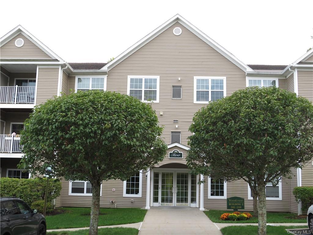 Condo in Cortlandt - Jacobs Hill  Westchester, NY 10567