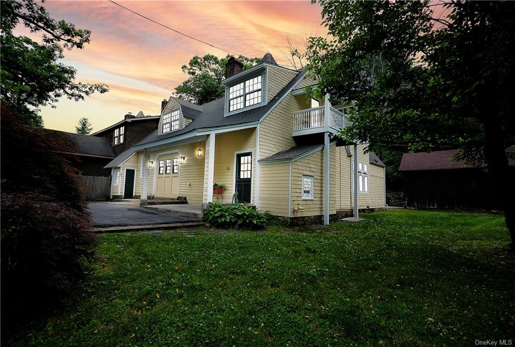 Single Family in Tuxedo - Lake Stable  Orange, NY 10987