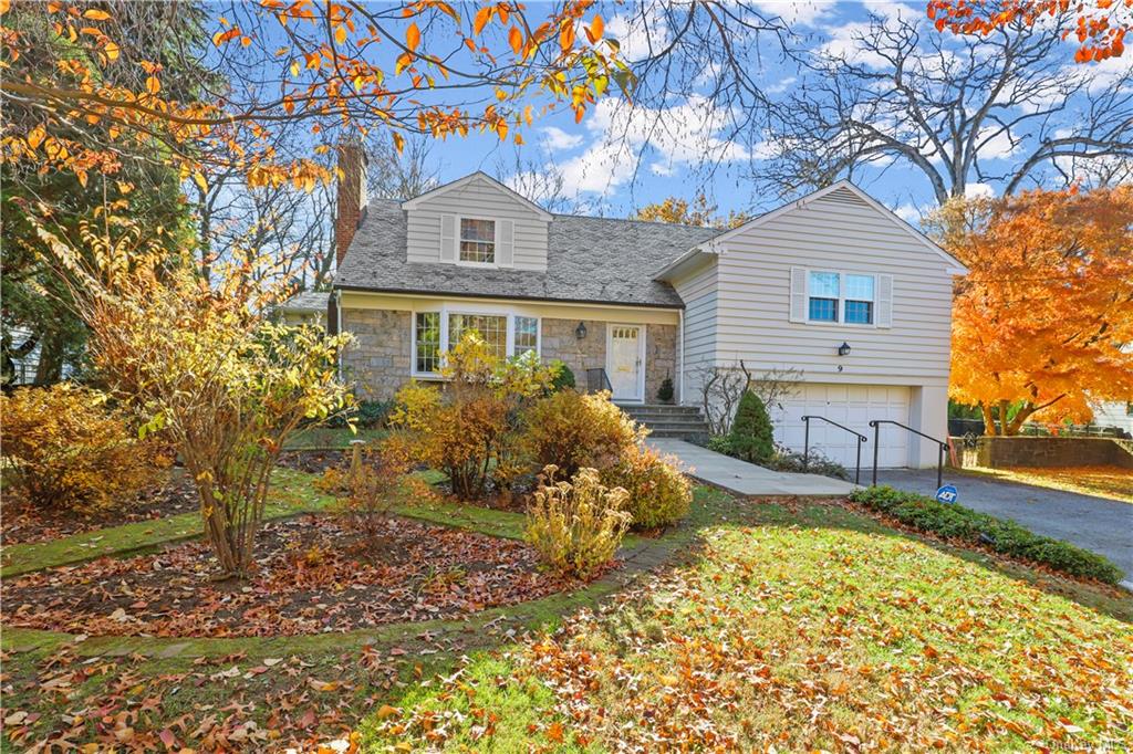 Single Family in Mount Vernon - Leggett  Westchester, NY 10708