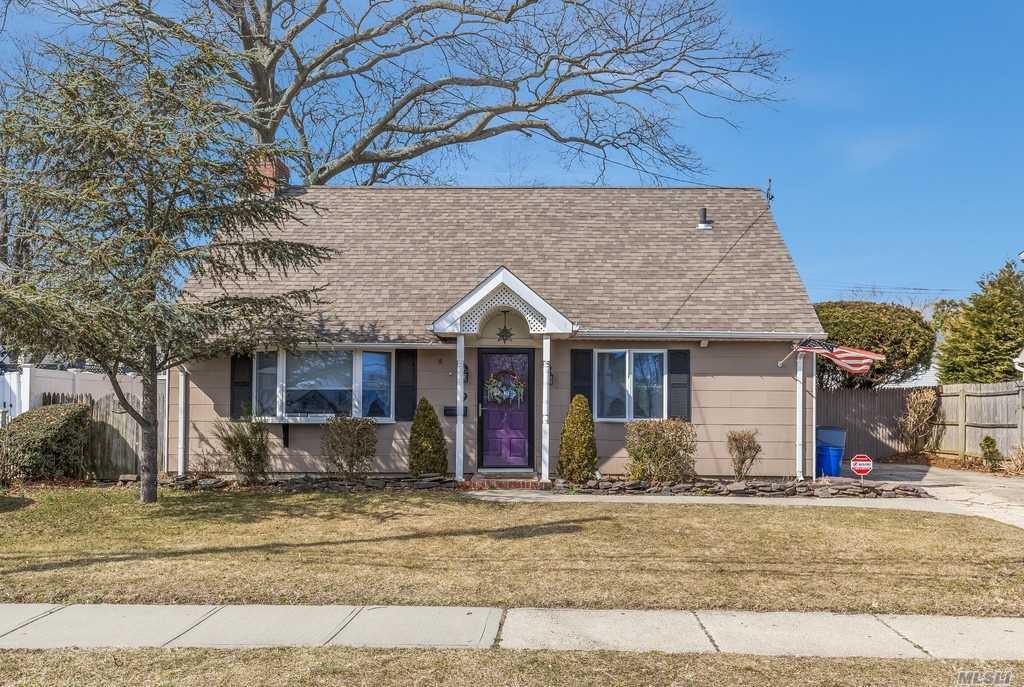 Charming 3Br, 1Bth Cape. Cozy family rm w/ fire place. Updated kitchen & bathroom, Heat and Hot water converted to Gas - Tankless system, Entire Home Has been insulated. Anderson windows, skylights, and Paver Patio. New In Wall AC unit, and New security system with outdoor cameras. Perfect starter Home!