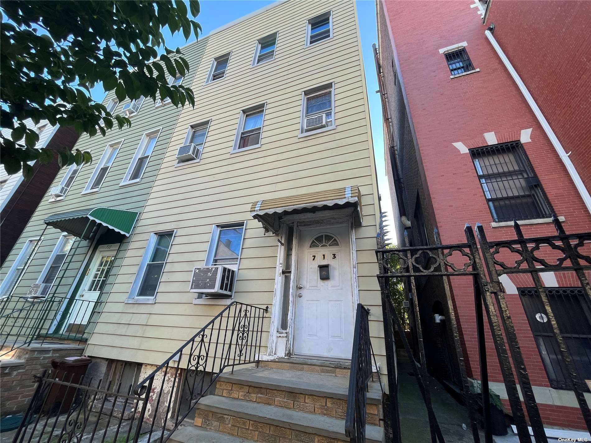 Three Family in Greenpoint - Leonard  Brooklyn, NY 11222