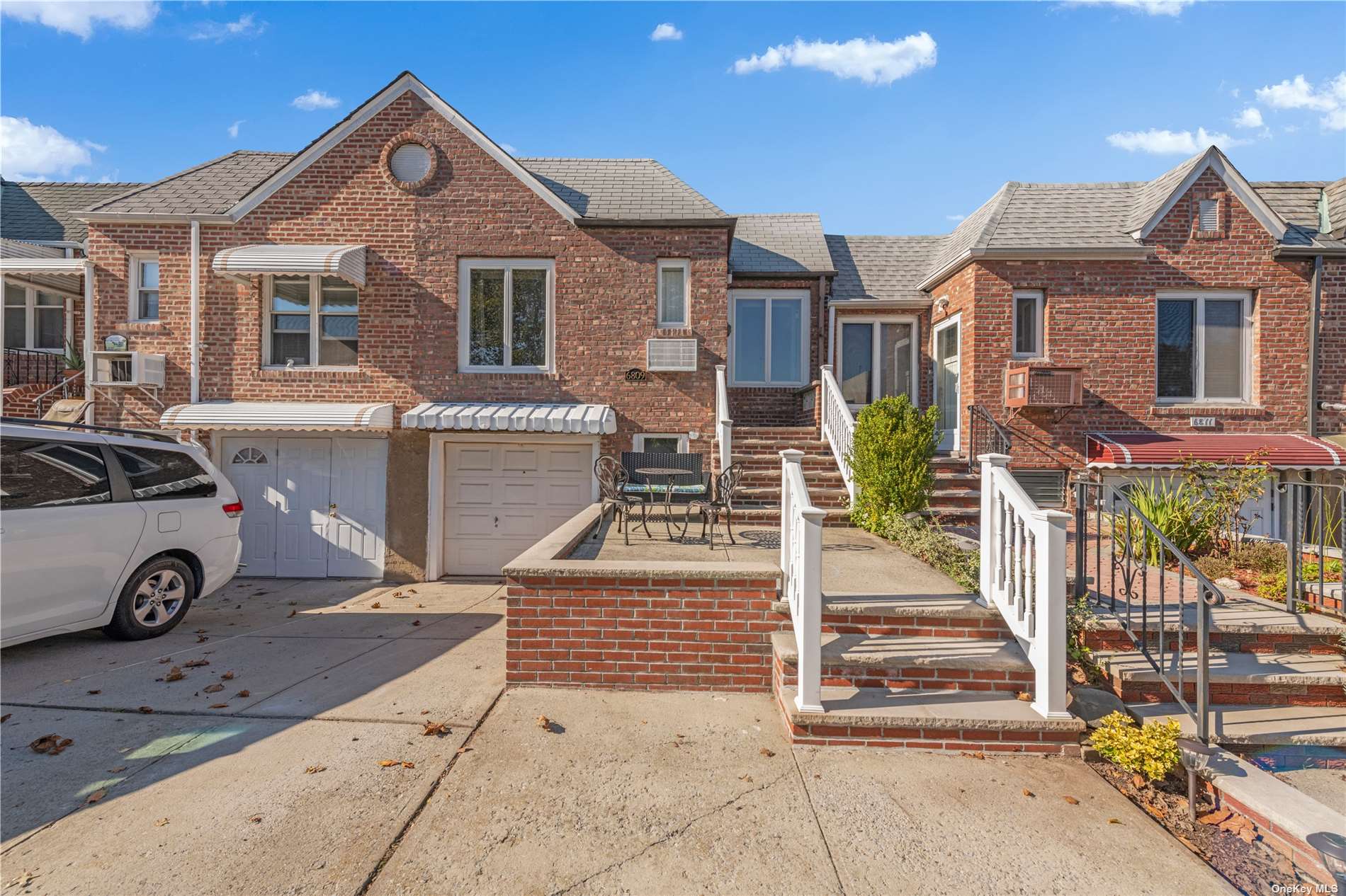 Single Family in Maspeth - 60th  Queens, NY 11378