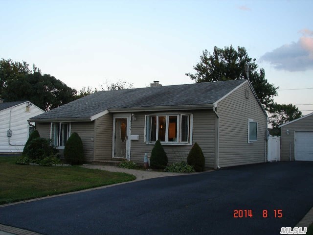 Diamond Condition Top Of The Line Appliances Included In This Beautiful Ranch Home,  Featuring 2Br, 1Fba, Lr, Eik, Garage,  Cac,  In Ground Sprinklers,  Pvc Vinyl Deck,  Large Private Backyard And Shed.