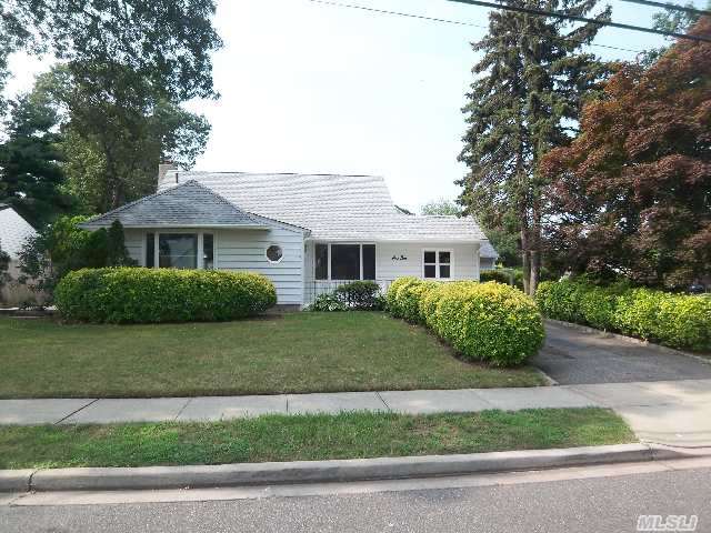 This Lovely Expanded Cape Offers Eik,  Lr,  Den Or Dr Plus 2 Bdrms,  Mudroom & Full Bath W/Laundry Chute On Main Level. Full Finished Basement,  New Gas Burner & New On Demand Tankless H/W Heater. New Roof,  Gleaming Hardwood Floors. Close To Shopping,  Parkways & Beautiful Nature Preserve