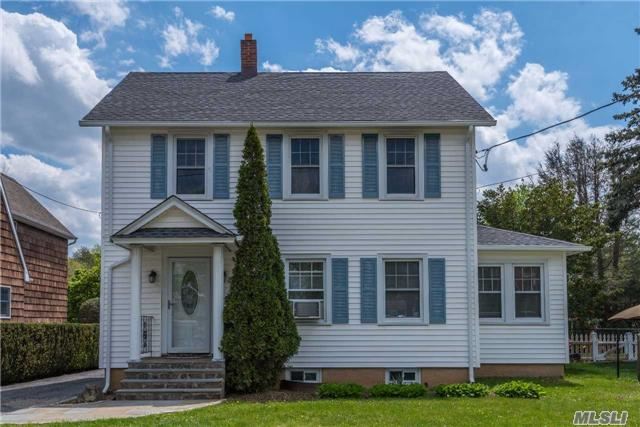 Opportunity Knocks! Charming 3-Bd, 2-Ba Colonial. Updated Oak/Quartz/Ss Kitchen. Updated Windows, Siding, Roof. Wood Floors Thru-Out. Oil/Hw Heat - Gas On Street. Wonderful Neighborhood Bordering Muttontown Preserve. Be The Proud Owner!