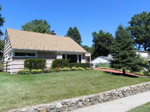 Great Area, Around The Block From South Salem Elementary School, All New Windows, Updated Boiler, Architectual Roof, Beauitfully Landscaped