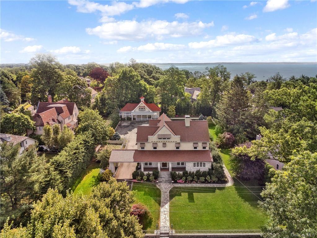 Larchmont - Real Estate and Apartments for Sale | Westchester and ...